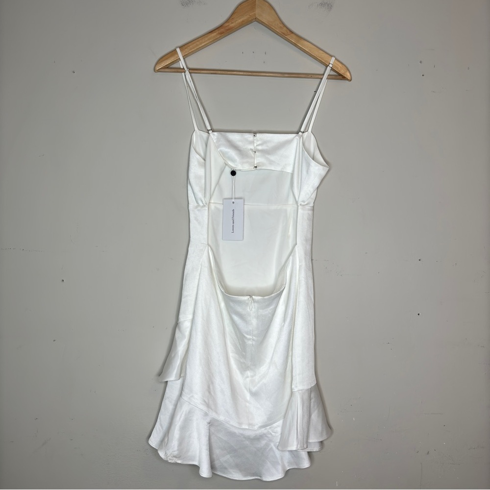 Lovers and Friends Open Back Ruffle Hem Sweetie Mini Dress in White Size M NWT - Picture 4 of 16